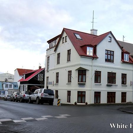 Three Sisters Apartments Reykjavík Room photo